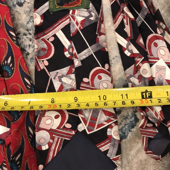 Three 100% silk ties by Boston Traders - Picture 3 of 5